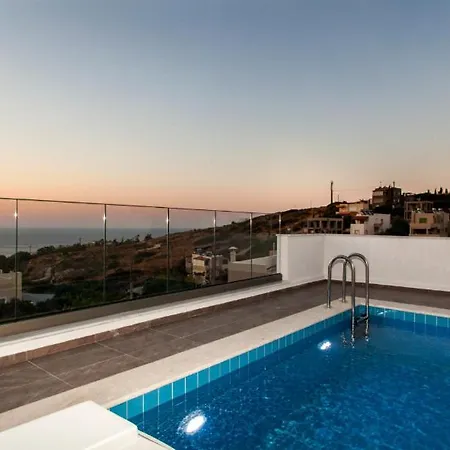 Διαμέρισμα Luxurious Rikas Λυγαριά